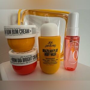 Sol De Janeiro 5 Piece Body Care Set
Cheirosa 62 and Cheirosa 40